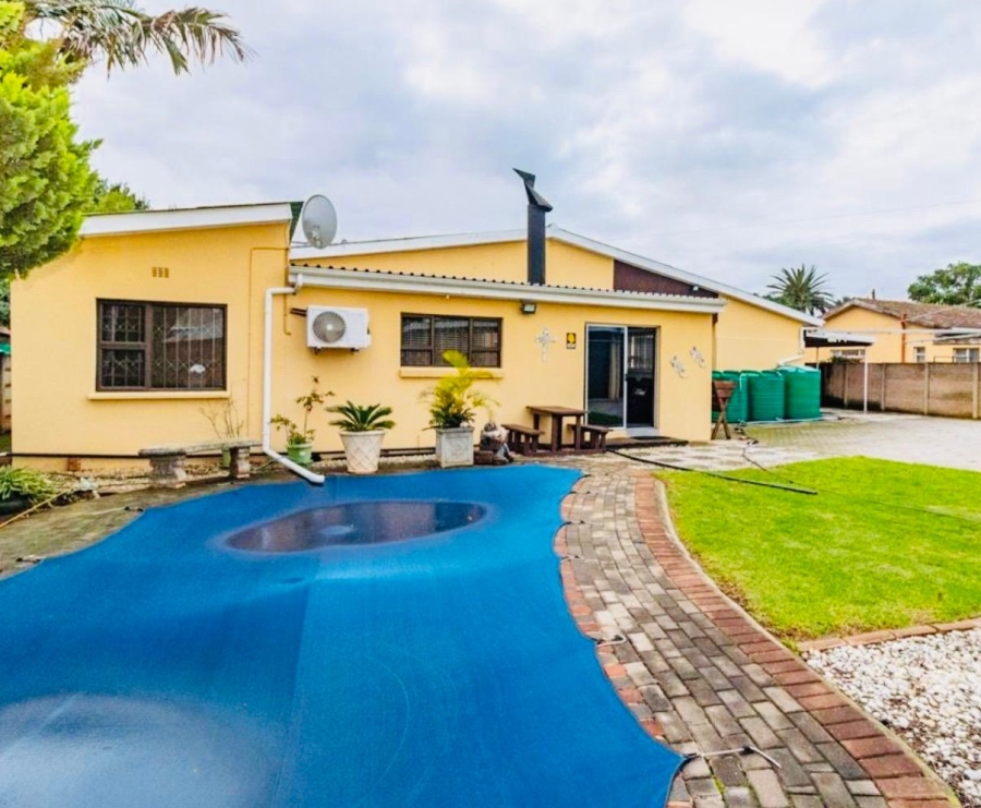 3 Bedroom Property for Sale in Manor Heights Eastern Cape